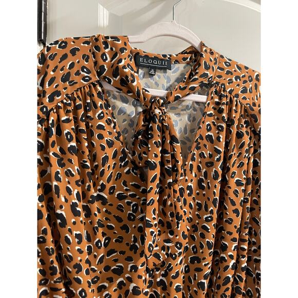 Eloquii ruched puff sleeve v neck with tie blouse EUC 20W - Picture 5 of 6